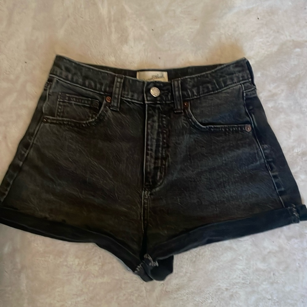 90’s Cutoff Shorts